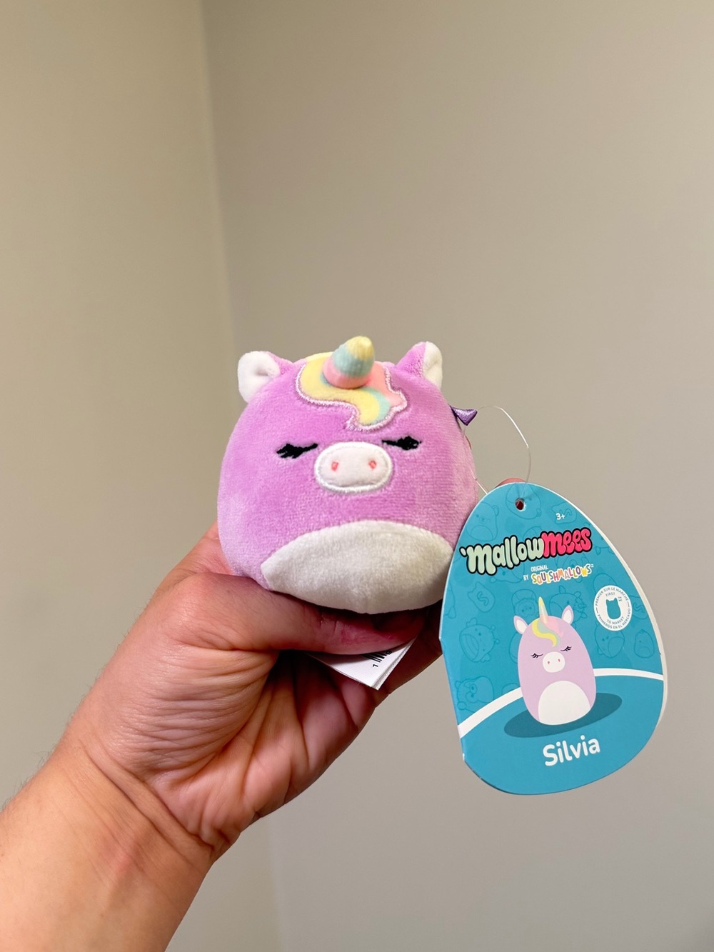 Squishmallows MallowMees (1 PC) - Silvia